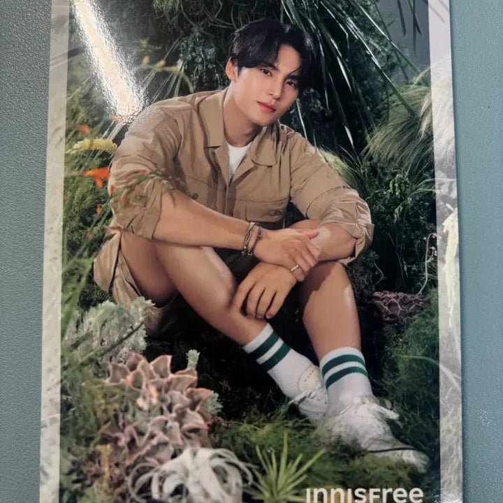 [BUNJANG] SEVENTEEN Mingyu Innisfree 4-Cut Photo + Folding Photo / 세븐틴 민규 이니스프리 네컷+폴딩 포토