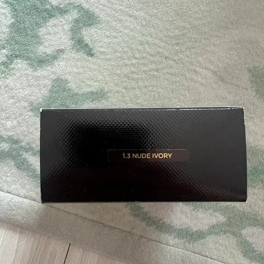 [BUNJANG] Tom Ford Architecture Soft Matte 1.3 Nude Ivory / 톰포드 아키텍처 소프트 매트 1.3 누드 아이보리