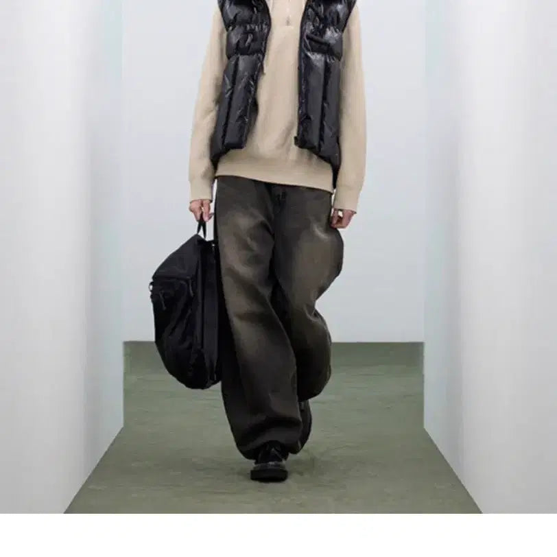 [BUNJANG] Essential Duffle Padded Vest (Unisex) / 에센셜 더플 패딩 베스트(남녀공용)