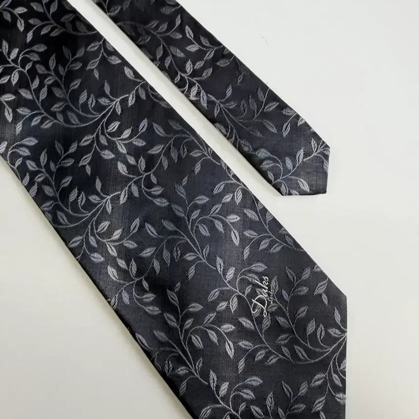 [BUNJANG] Daks Silk Tie 9.5cm / 닥스(Daks) 실크 넥타이 9.5cm