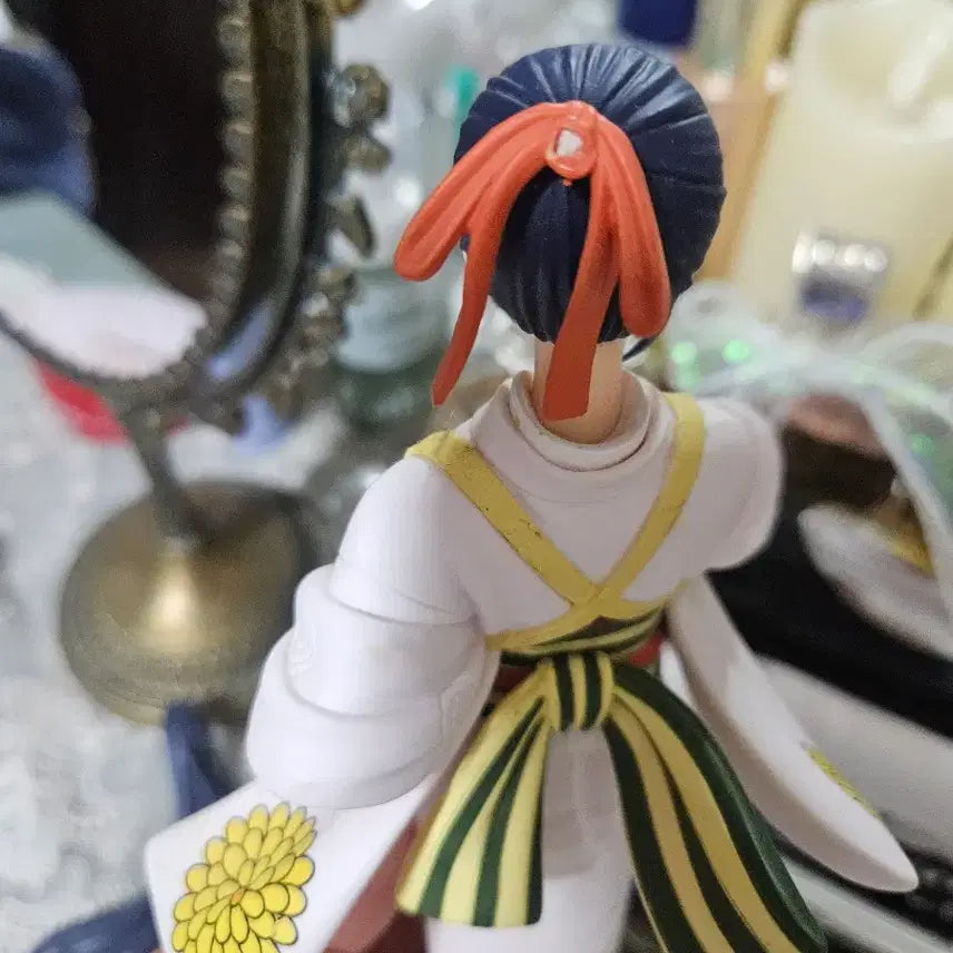 [BUNJANG] Woman in Kimono Figure / 기모노 여인 피규어