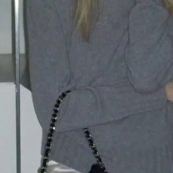 [BUNJANG] Minitmute Pebble Chain Bag Black / 미닛뮤트 페블 체인백 블랙