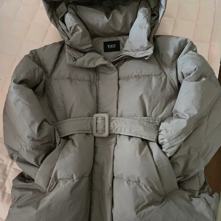 [BUNJANG] B.I.G New York Hooded Down Padded Jacket / 비지인트뉴욕 후드다운패딩 새상품