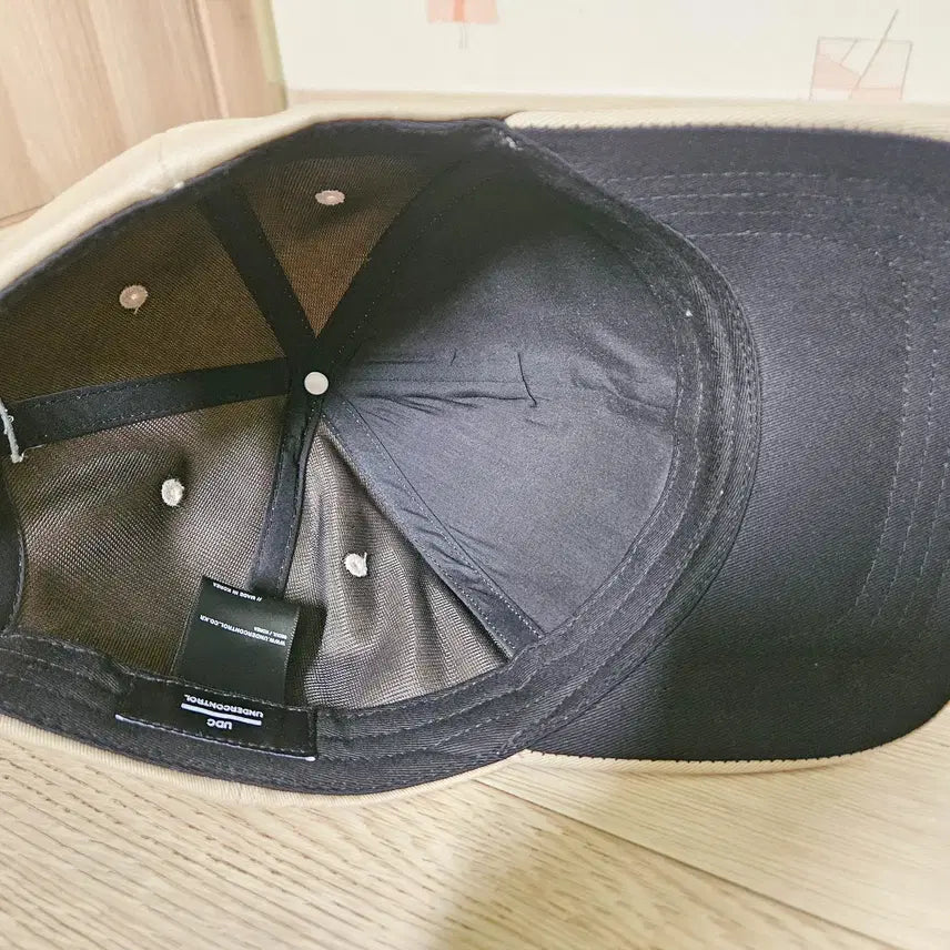 [BUNJANG] Undercontrol Beige Ball Cap / 언더컨트롤 볼캡 베이지 사이즈 Free