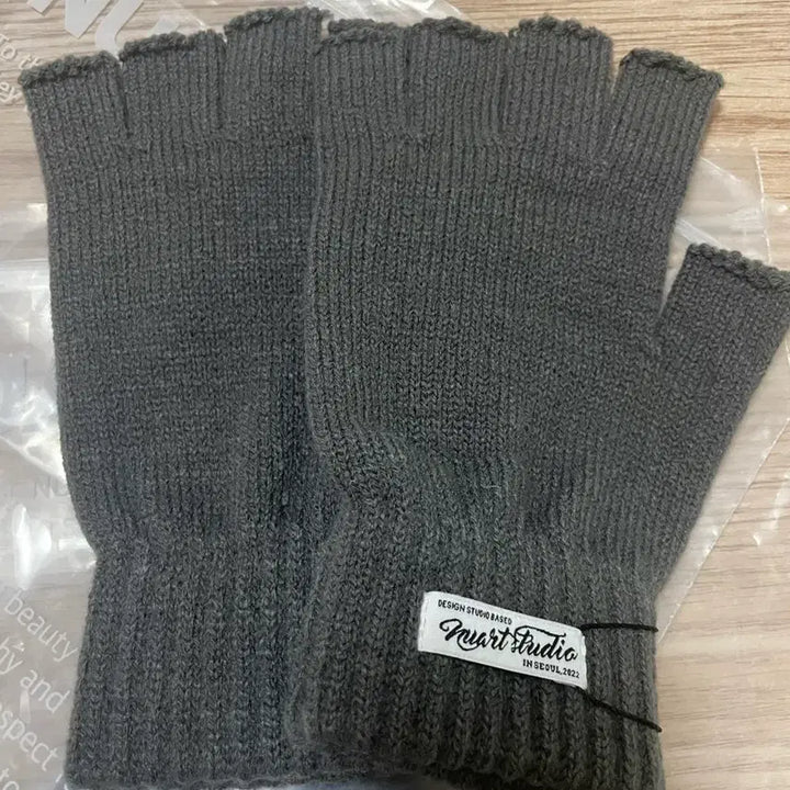 [BUNJANG] Nuart Studio Fingerless Knit Gloves Charcoal (2-Pack) / 누아트 스튜디오 핑거리스 니트 장갑 차콜 x2팩