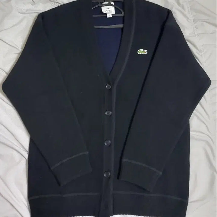 [BUNJANG] Lacoste Wool V-Neck Cardigan (S90) Unisex / 라코스테울 브이넥 가디건 S90 남여공용