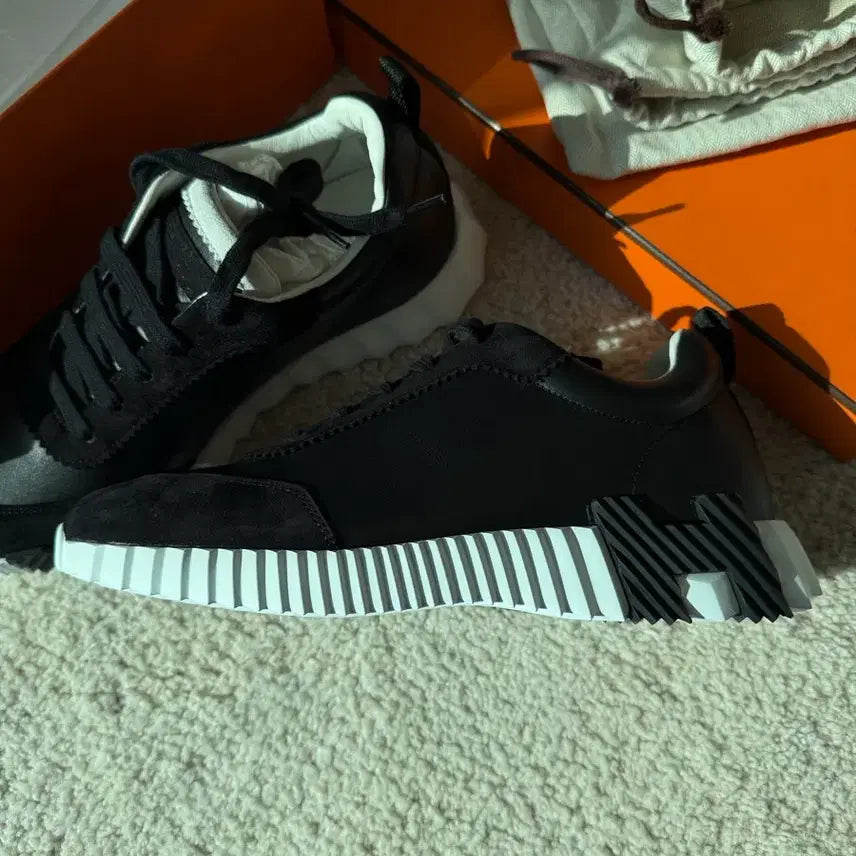 [BUNJANG] Hermes Bouncing Sneakers Black 40.5 / 에르메스 바운싱 스니커즈 블랙 40.5