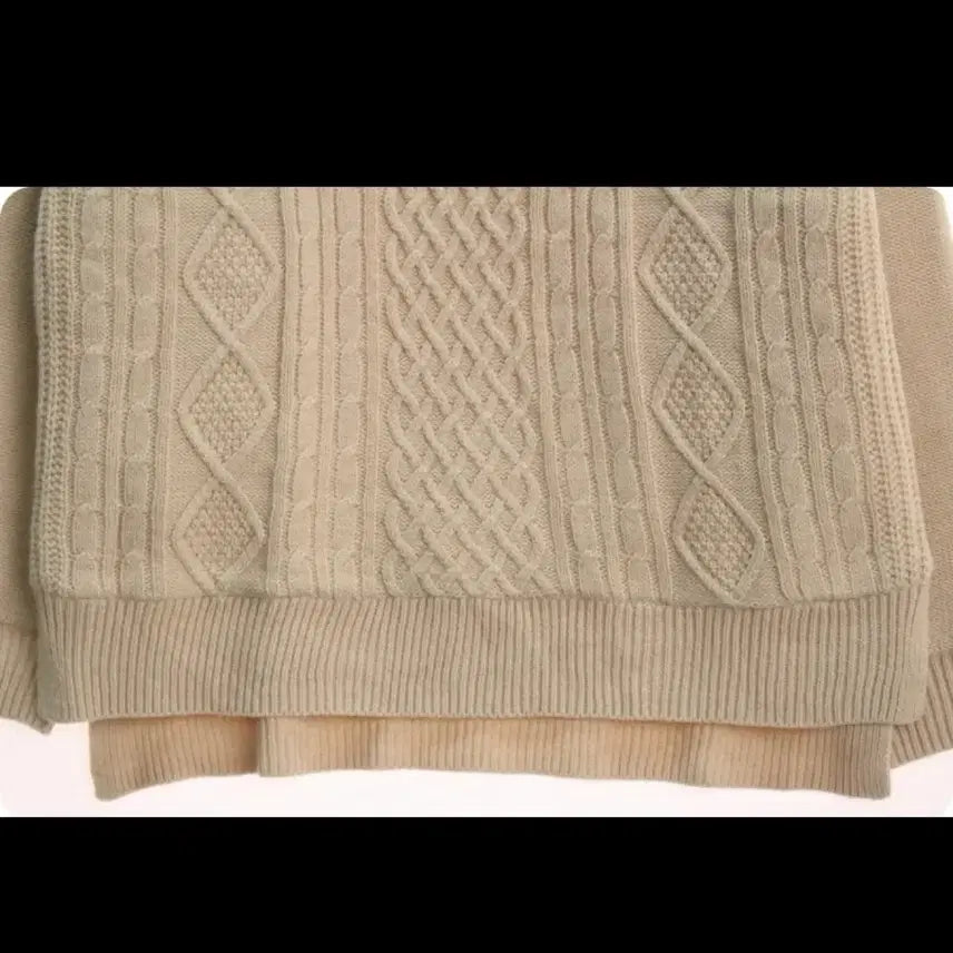 [BUNJANG] VTG Beige Cable Knit Sweater L / VTG 베이지 꽈배기 니트 L