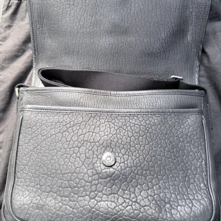 [BUNJANG] Saint Laurent Messenger Bag / 생로랑 남성 메신저 백 A급