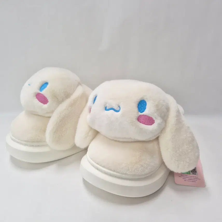 [BUNJANG] Sanrio Cinnamoroll Slippers (Size 38-39) / 시나모롤 털슬리퍼 38-39 산리오정품 새상품