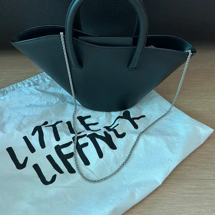 [SOLD OUT] 리틀리프너 튤립백  마이크로 새상품