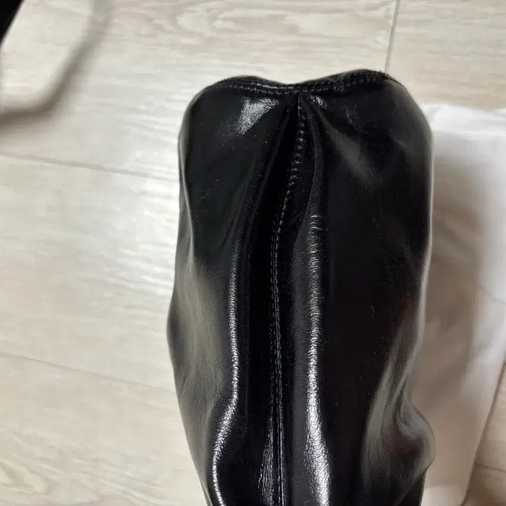 [BUNJANG] Margesherwood PUMPKIN_black Glossy Plain / 마지셔우드 PUMPKIN_black glossy plain