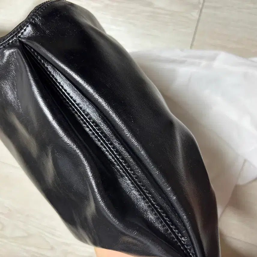 [BUNJANG] Margesherwood PUMPKIN_black Glossy Plain / 마지셔우드 PUMPKIN_black glossy plain