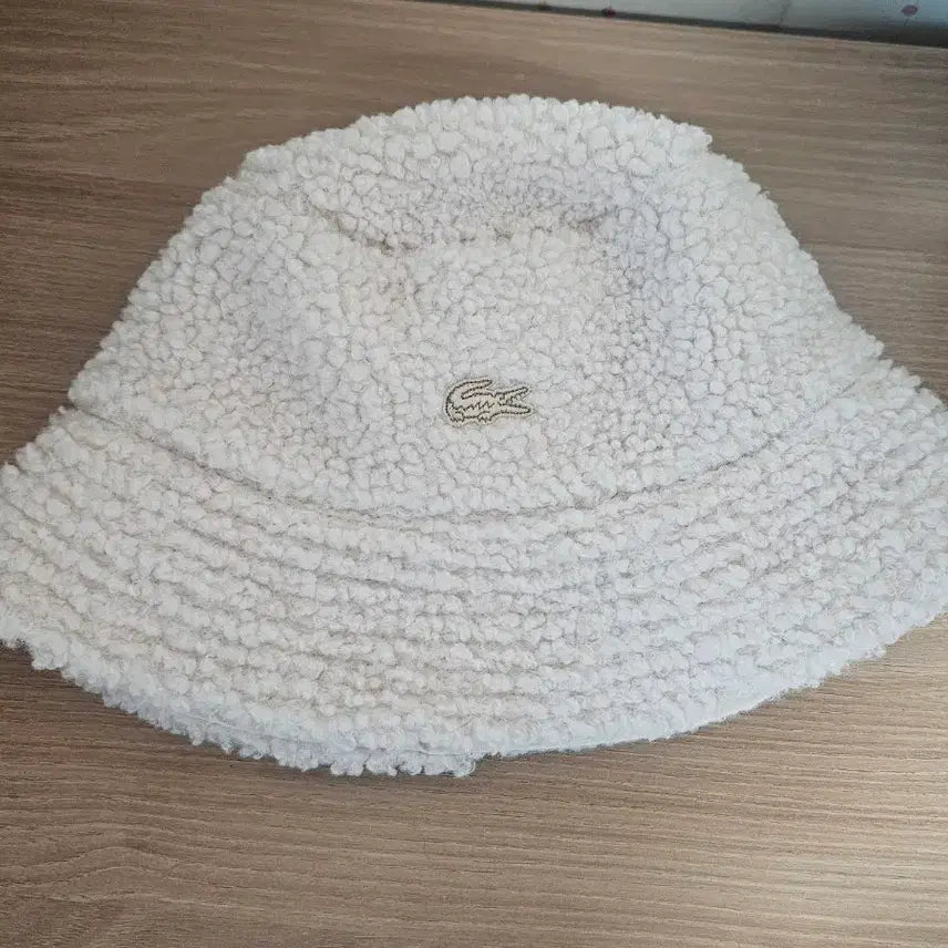 [BUNJANG] Lacoste Reversible Bucket Hat - Ivory & Cream - Size L / 라코스테 양면 뽀글이 버킷햇 모자