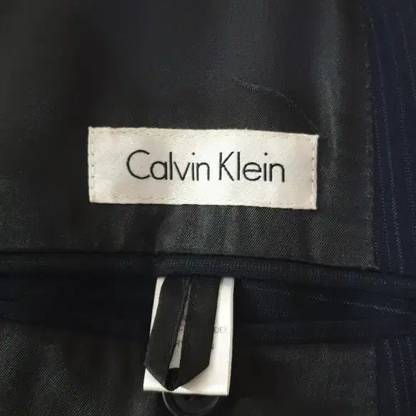 [BUNJANG] Calvin Klein Wool Blend Navy Striped Jacket / 캘빈클라인 모직 스판 자켓