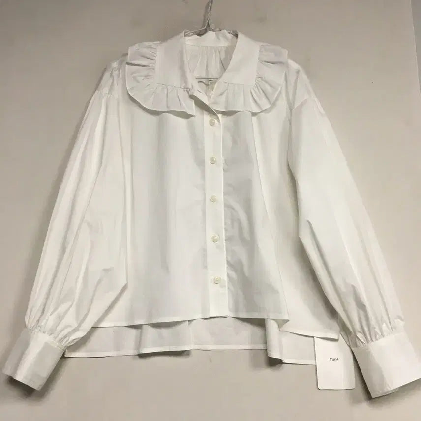 [BUNJANG] 11AM Ruffle Collar Blouse / 새상품 11AM 러플카라 블라우스 F