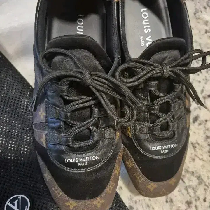 [BUNJANG] Louis Vuitton Sneaker 37 / 루이비통 여성슈즈 스니커리나 37사이즈 공홈구매