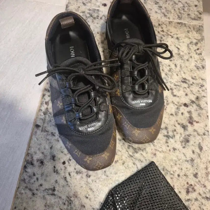 [BUNJANG] Louis Vuitton Sneaker 37 / 루이비통 스니커리나 37사이즈 공홈구매