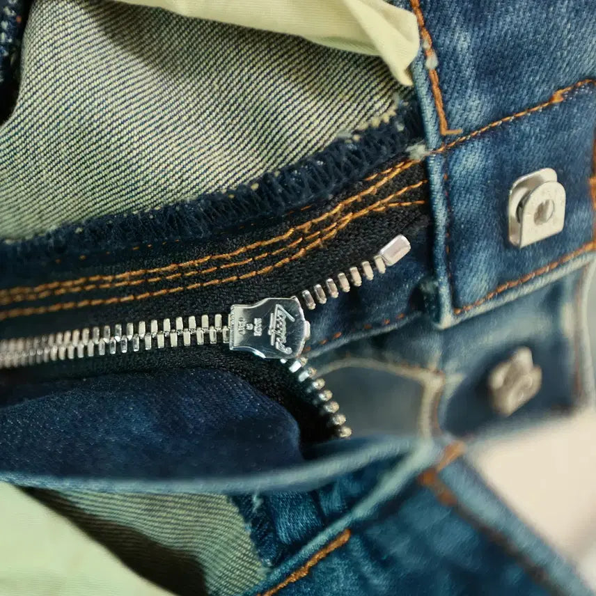 [BUNJANG] Balmain Denim Biker Jeans / 꾸민 척 안 했는데 멋은 다 나유, 발망 데님