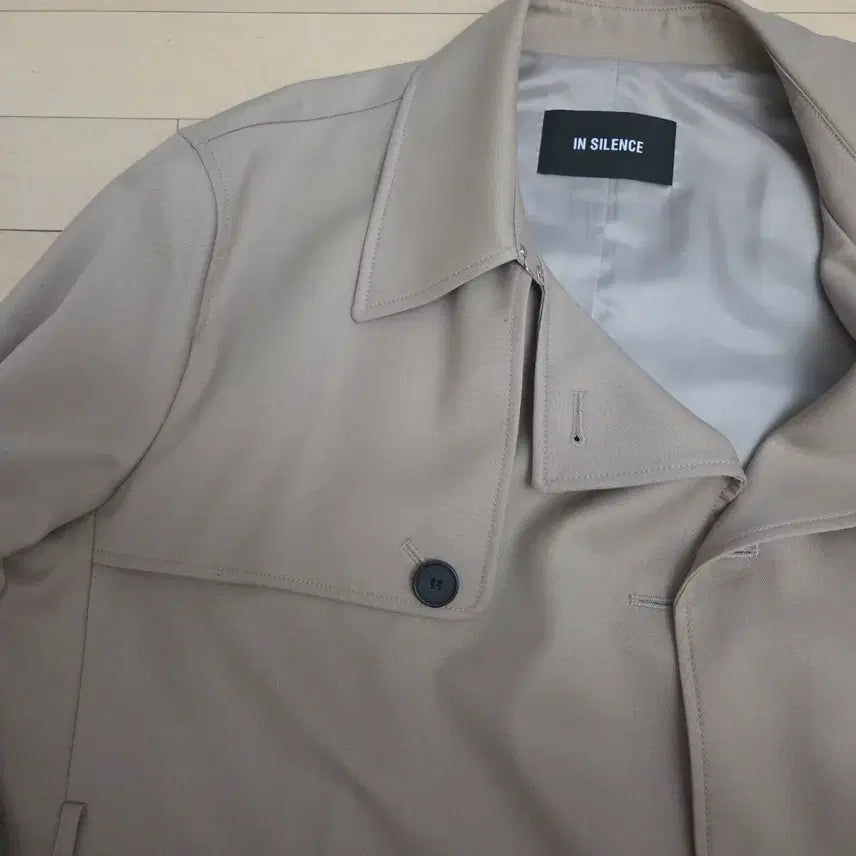 [BUNJANG] Insilence Trench Coat L / (택포)인사일런스 트렌치코트L