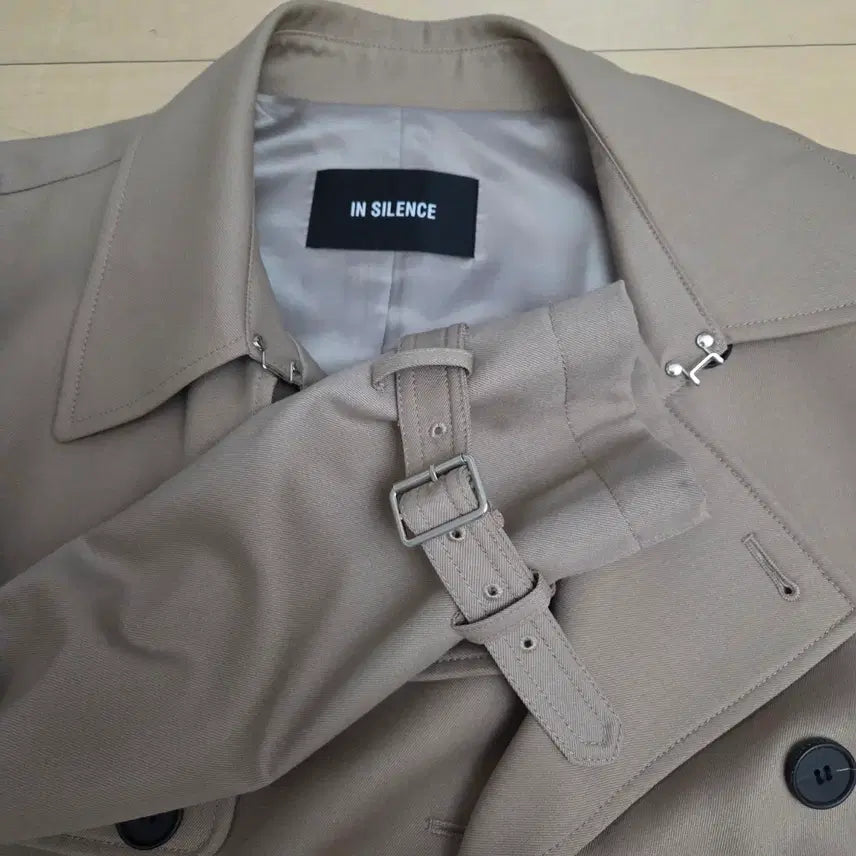 [BUNJANG] Insilence Trench Coat L / (택포)인사일런스 트렌치코트L