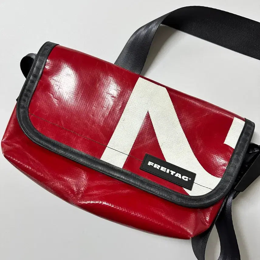 [BUNJANG] Freitag Haiphiveo / 프라이탁 하이파이브오