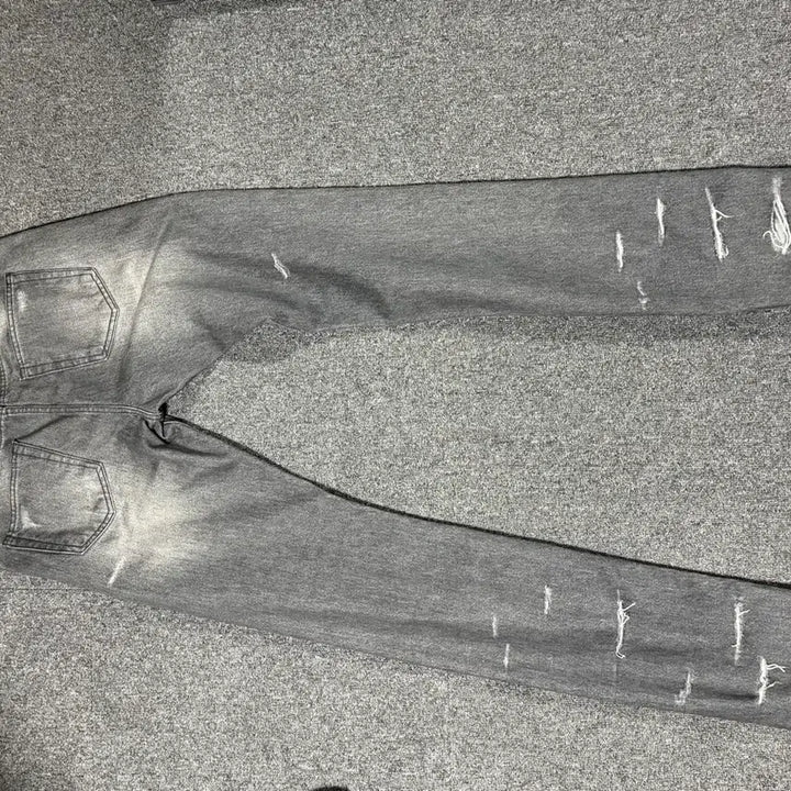 [BUNJANG] Under My Car Xdcss This Jean / 언더마이카 엑디시스 디스진