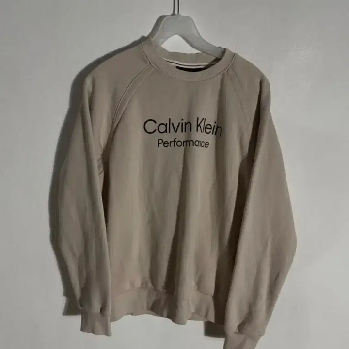 [BUNJANG] Calvin Klein Performance Beige Sweatshirt S / 캘빈클라인 퍼포먼스 베이지 맨투맨 S