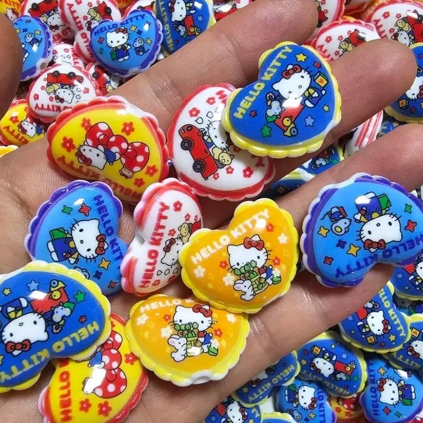 [BUNJANG] Kitty Heart Beads (5 pieces) / 키티하트비즈(5개) 키티볼꾸 볼꾸재료 동대문볼꾸 헬로키티 키티파츠