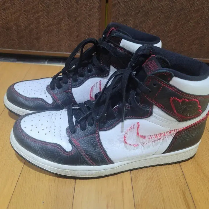 [BUNJANG] Nike Air Jordan 1 High Defiant 270 / 나이키 에어 조던 1 하이 디파이언트 270
