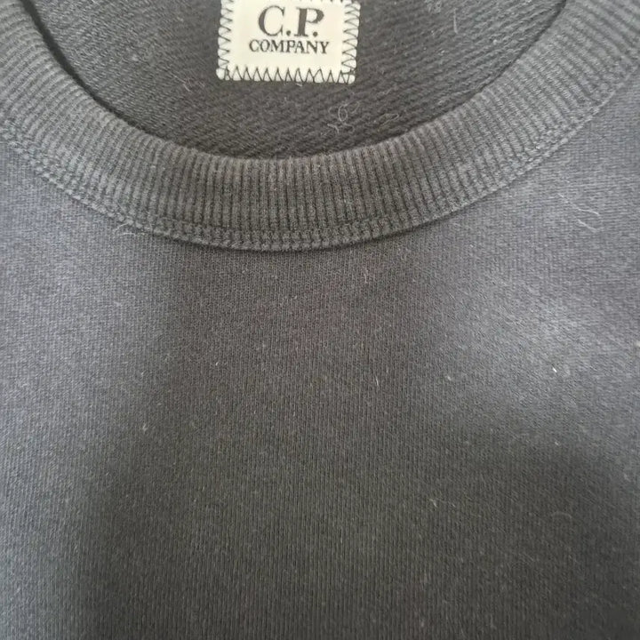 [BUNJANG] CP Company Black Sweatshirt / CP컴퍼니 맨투맨 95