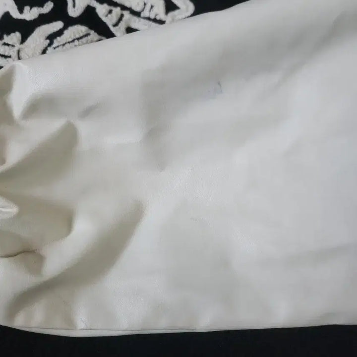 [BUNJANG] Varsity Jacket / 바시티 자켓