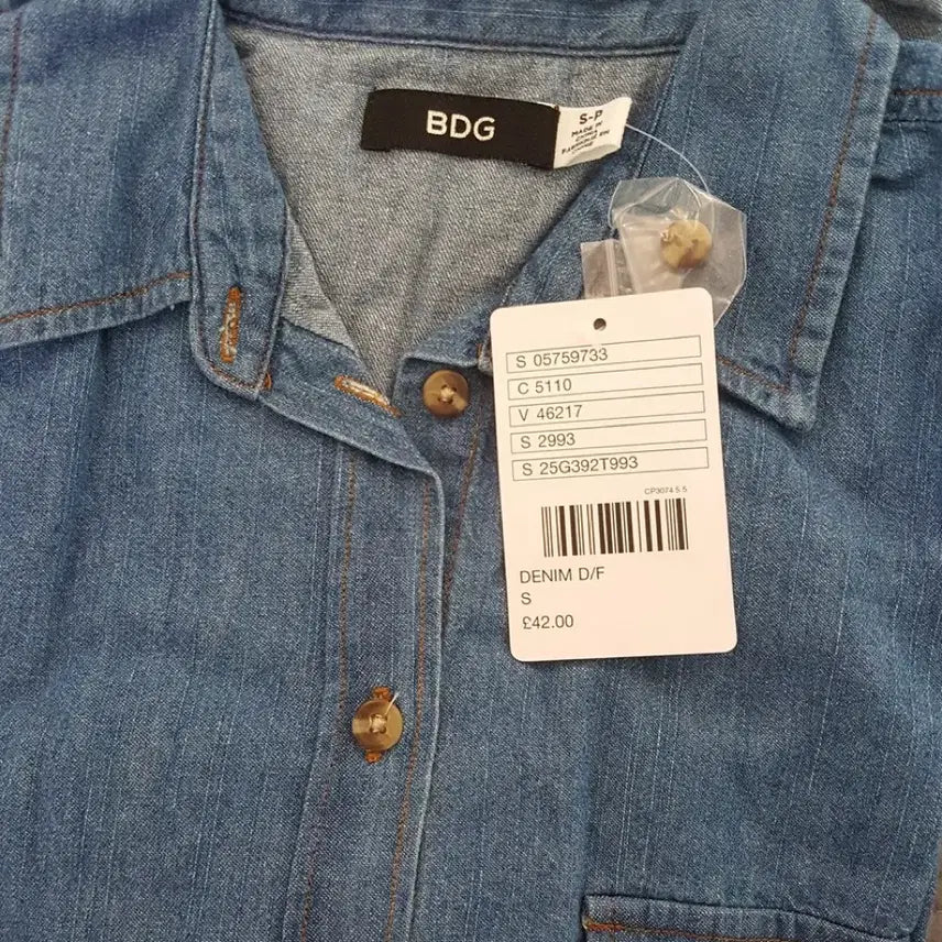 [BUNJANG] Urban Outfitters Denim Shirt / 영국매장 얼반아웃피터즈 데님셔츠 청남방 새상품 오버핏 여성용