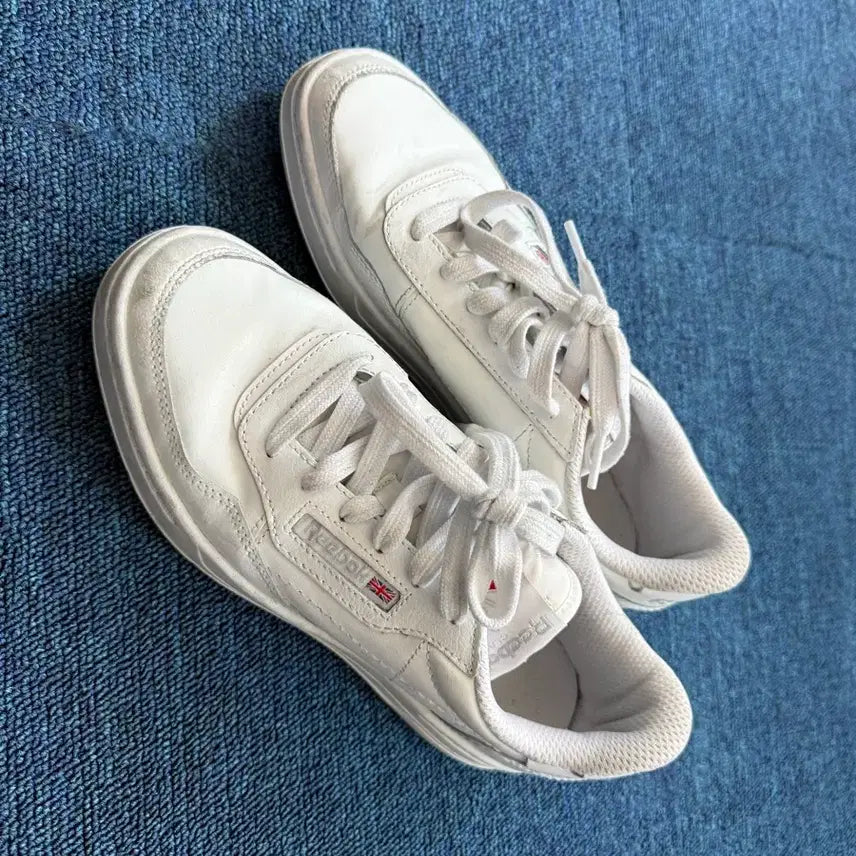 [BUNJANG] Reebok Royal Techque T Sneakers 240mm / 리복 로얄 테크큐 티 스니커즈 240mm