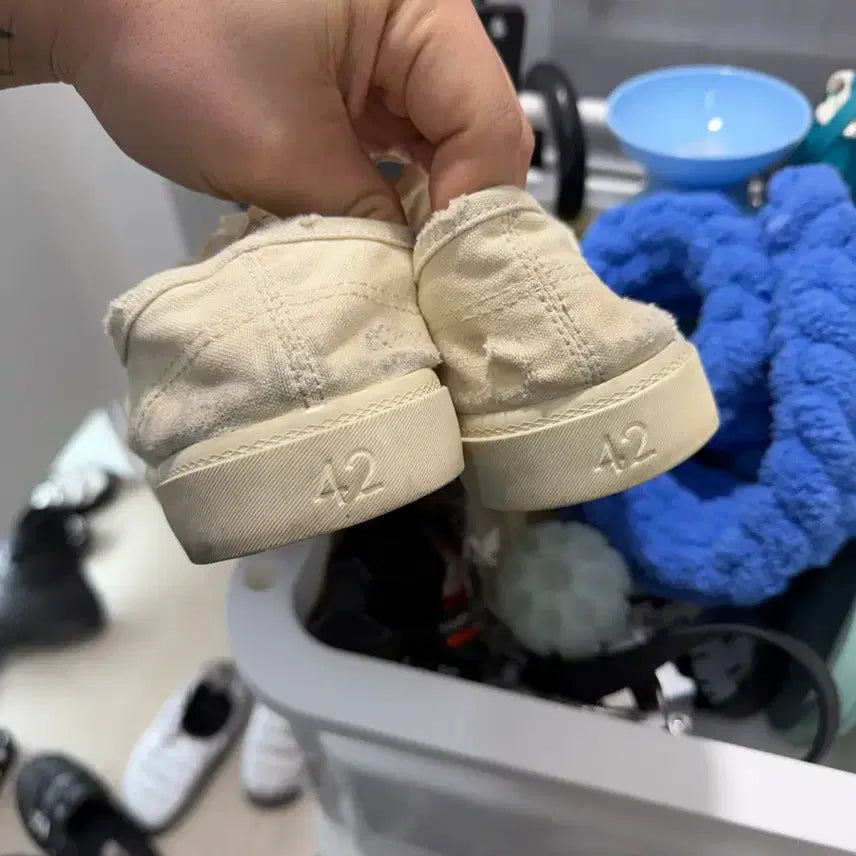 [BUNJANG] Balenciaga Ivory Canvas Sneakers / 발렌시아가 스니커즈 아이보리 캔버스화