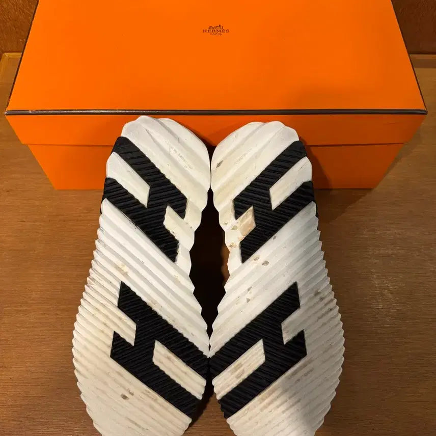 [BUNJANG] Hermes Bouncing Sneakers / 37/240)에르메스 바운싱 스니커즈