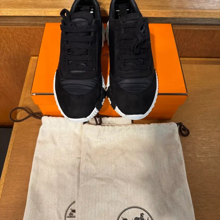 [BUNJANG] Hermes Bouncing Sneakers / 37/240)에르메스 바운싱 스니커즈