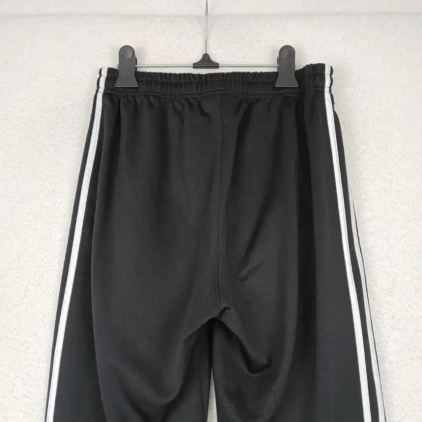 [BUNJANG] Adidas Men's Three-Stripe Training Pants (Black, L) / 아디다스 남성 삼선 트레이닝 바지 블랙(L)