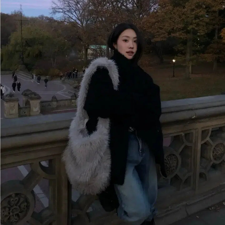 [SOLD OUT] 새상품) 아키텍트 자체제작 BAY FUR BAG #그레이