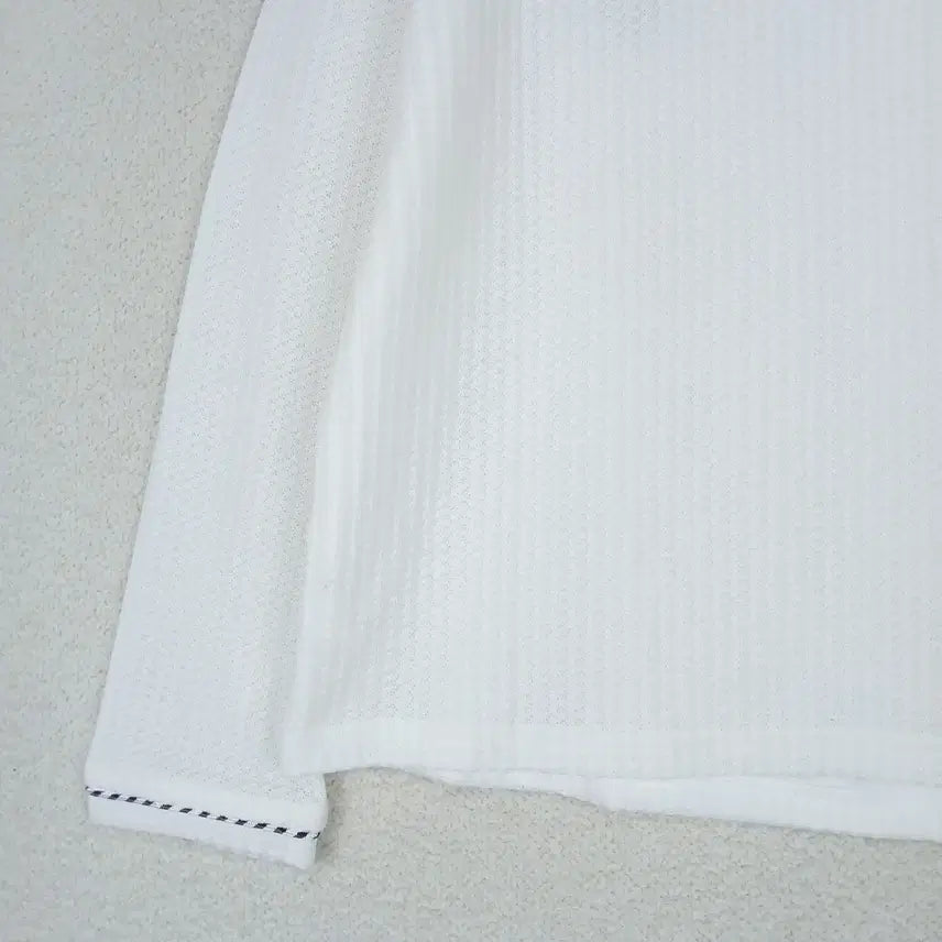 [BUNJANG] Onew Floral Knit Long Sleeve Shirt (Size 90) / ONYOU 여성  플라워 장식 니트 긴팔 티셔츠(90)