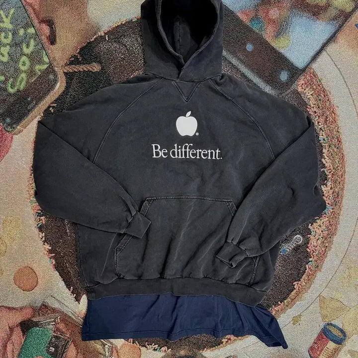 [BUNJANG] Apple Hoodie / 발렌시아가 런웨이 애플 후디