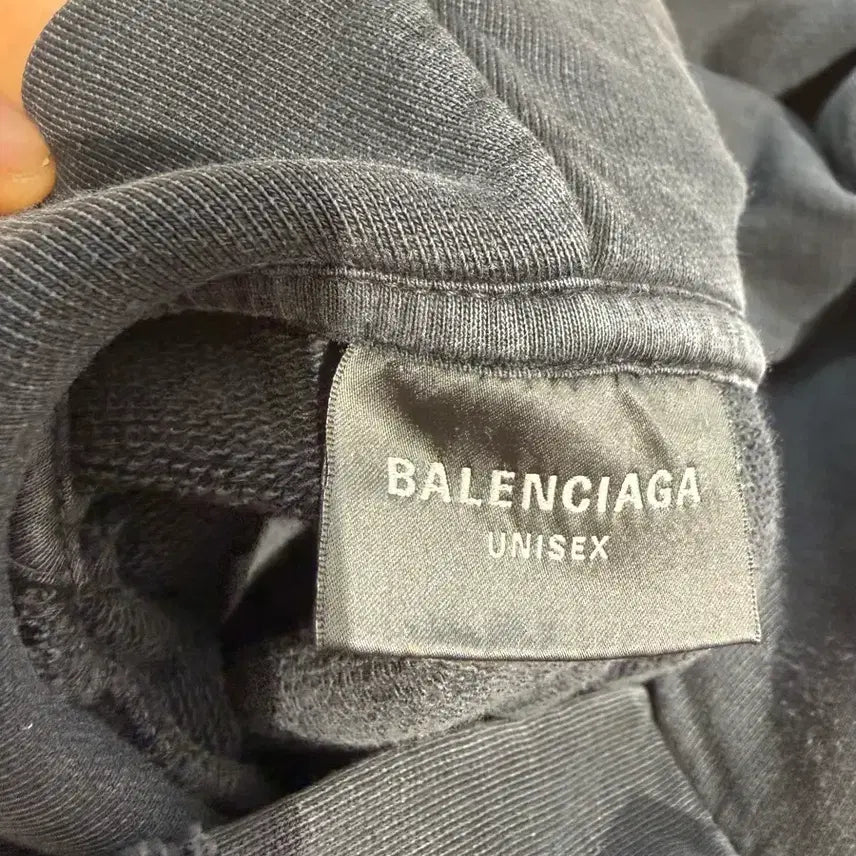 [BUNJANG] Apple Hoodie / 발렌시아가 런웨이 애플 후디