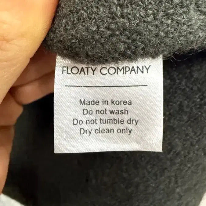 [BUNJANG] Floty Holgarment Knit Sweater / 플로티 홀가먼트 니트