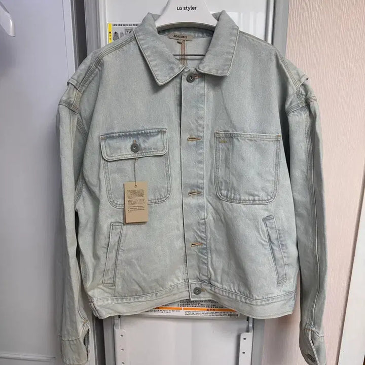 [BUNJANG] IZ*ONE Season 5 Work Denim Jacket / 이지 시즌 5 워크 데님 자켓