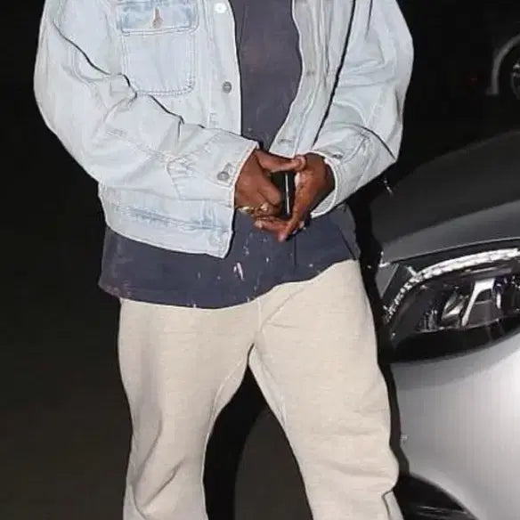 [BUNJANG] IZ*ONE Season 5 Work Denim Jacket / 이지 시즌 5 워크 데님 자켓