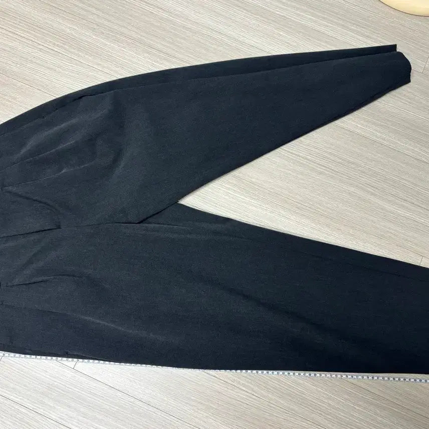 [BUNJANG] Ooparts Charcoal Slacks / Ooparts 오파츠 차콜 슬랙스