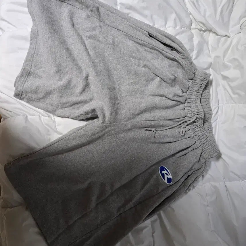 [BUNJANG] Leepsym Super Wide Long Bermuda Pants Gray / 렙시멈 슈퍼 와이드 롱 버뮤다 팬츠 그레이