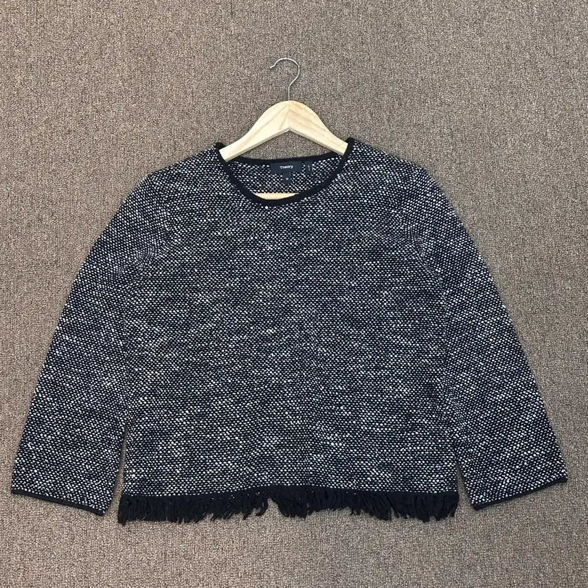 [BUNJANG] Theory Black Mix Tweed Fringe Sweater / 띠어리 블랙믹스 트위드 프린지 스웨터