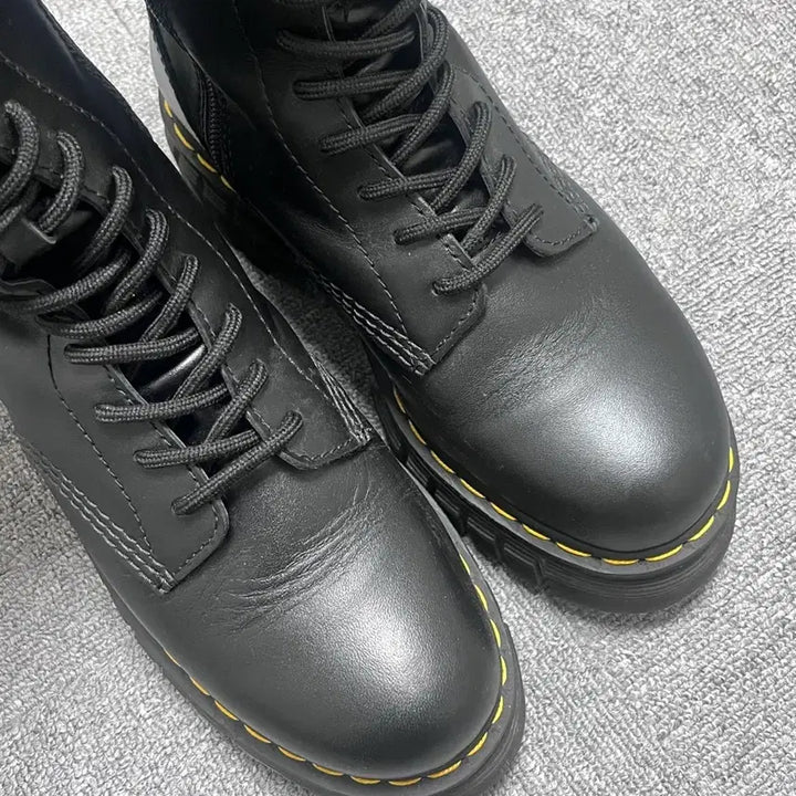 [BUNJANG] Dr. Martens Odric Boots / 닥터마틴 오드릭 20i 부츠