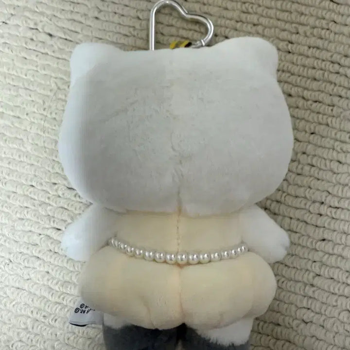 [BUNJANG] Blackpink Jisoo Hello Kitty Collaboration Keyring / 블랙핑크 지수 헬로키티 콜라보 인형 키링